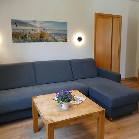 Am Maigloeckchenberg 19 *